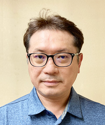 角田泰幸